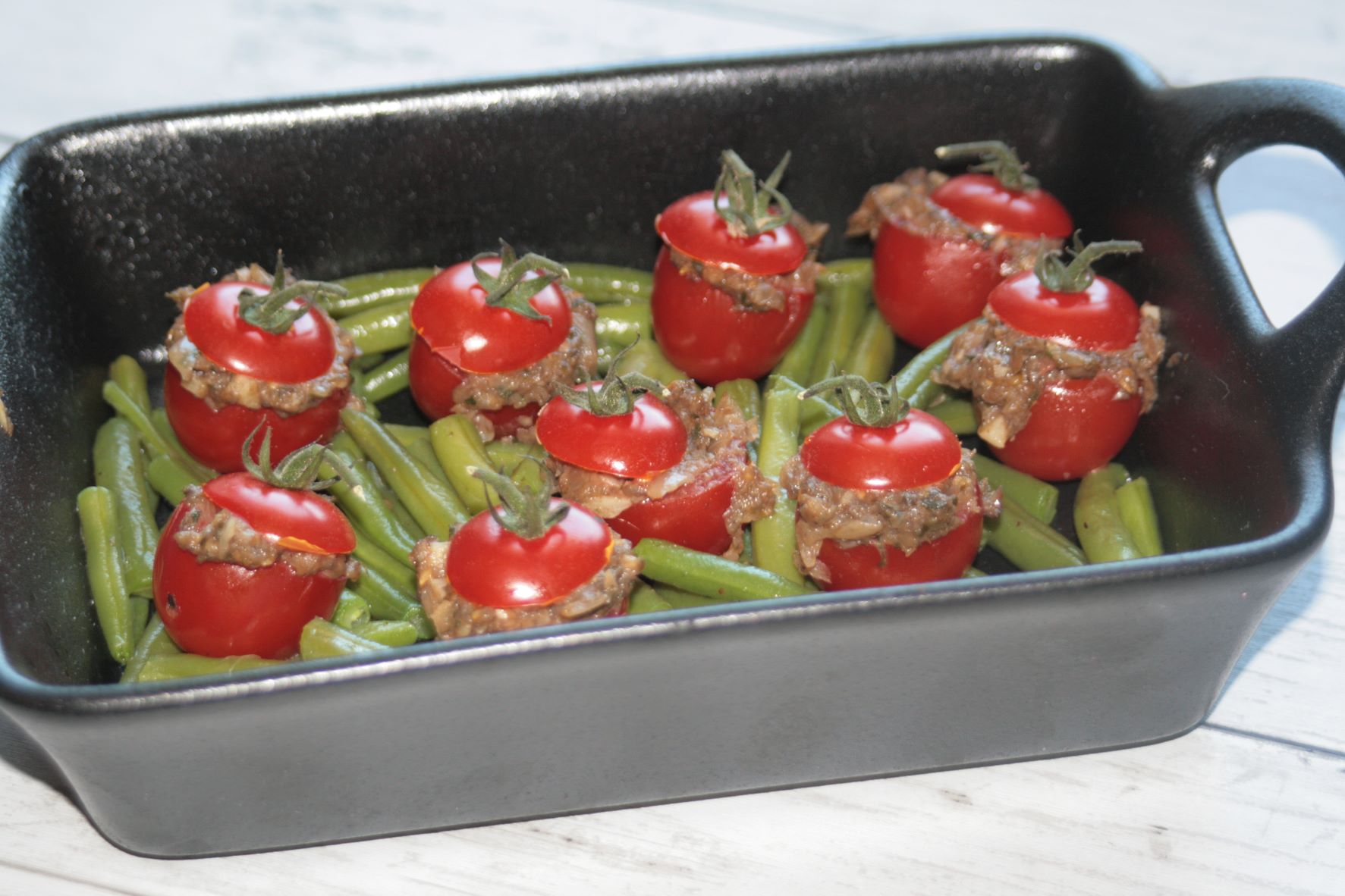 Tomaten Düngen Mit Hefe Und Zucker Gréin Bungen mat gefëllten Tomaten – Bei Josiane