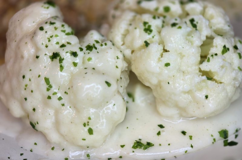 Chou-fleurs, klasssich an enger wäisser Zooss